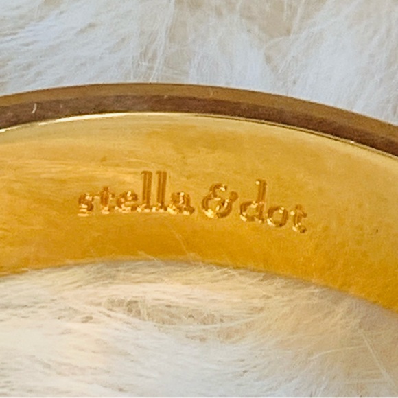 Stella and Dot Enamel Bangles (3) Elenor and Celtic Knot in Orange and P… - Picture 11 of 15